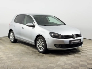 Хетчбэк Volkswagen Golf 2011 года, 730100 рублей, Казань