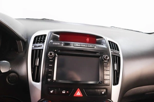 Хетчбэк Kia Ceed 2010 года, 579000 рублей, Челябинск