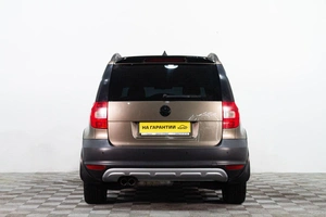 Внедорожник Skoda Yeti 2012 года, 1299000 рублей, Сургут