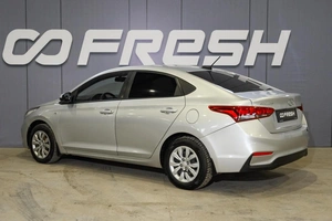 Седан Hyundai Solaris 2017 года, 879000 рублей, Ульяновск