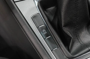 Хетчбэк Volkswagen Golf 2013 года, 889000 рублей, Новокузнецк