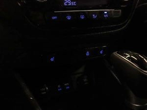 Седан Hyundai Solaris 2017 года, 1250000 рублей, Красноярск