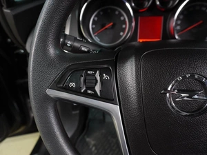 Хетчбэк Opel Astra 2011 года, 829000 рублей, Воронеж