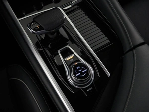 Внедорожник Changan CS95 2023 года, 2694444 рублей, Москва