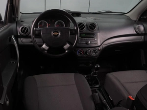 Седан Chevrolet Aveo 2010 года, 489000 рублей, Воронеж