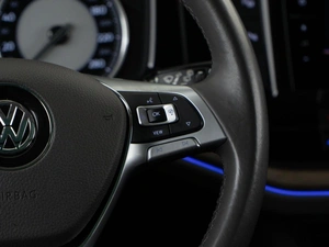 Внедорожник Volkswagen Touareg 2019 года, 4296900 рублей, Москва