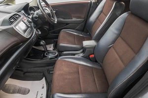 Универсал Honda Fit Shuttle 2012 года, 899000 рублей, Барнаул