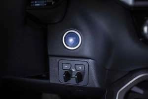 Внедорожник Toyota Sequoia 2022 года, 11799999 рублей, Москва