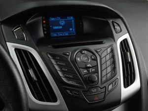 Седан Ford Focus 2012 года, 979000 рублей, Тюмень