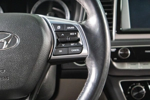 Седан Hyundai Sonata 2017 года, 2069000 рублей, Сургут