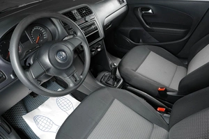 Седан Volkswagen Polo 2011 года, 799000 рублей, Тюмень