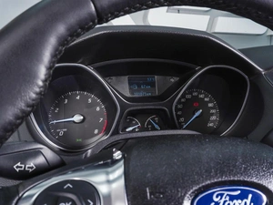 Седан Ford Focus 2011 года, 1000000 рублей, Ростов-на-Дону