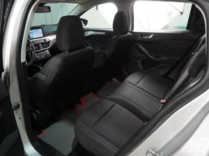 Универсал Ford Focus 2019 года, 1250000 рублей, Воронеж