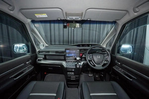 Минивэн Honda Stepwgn Spada 2019 года, 2350000 рублей, Красноярск