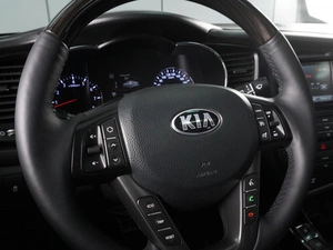 Седан Kia Optima 2012 года, 1598000 рублей, Минеральные Воды