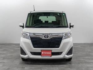 Минивэн Toyota Roomy 2020 года, 1000000 рублей, Красноярск