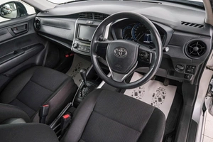 Универсал Toyota Corolla Fielder 2016 года, 1349000 рублей, Красноярск