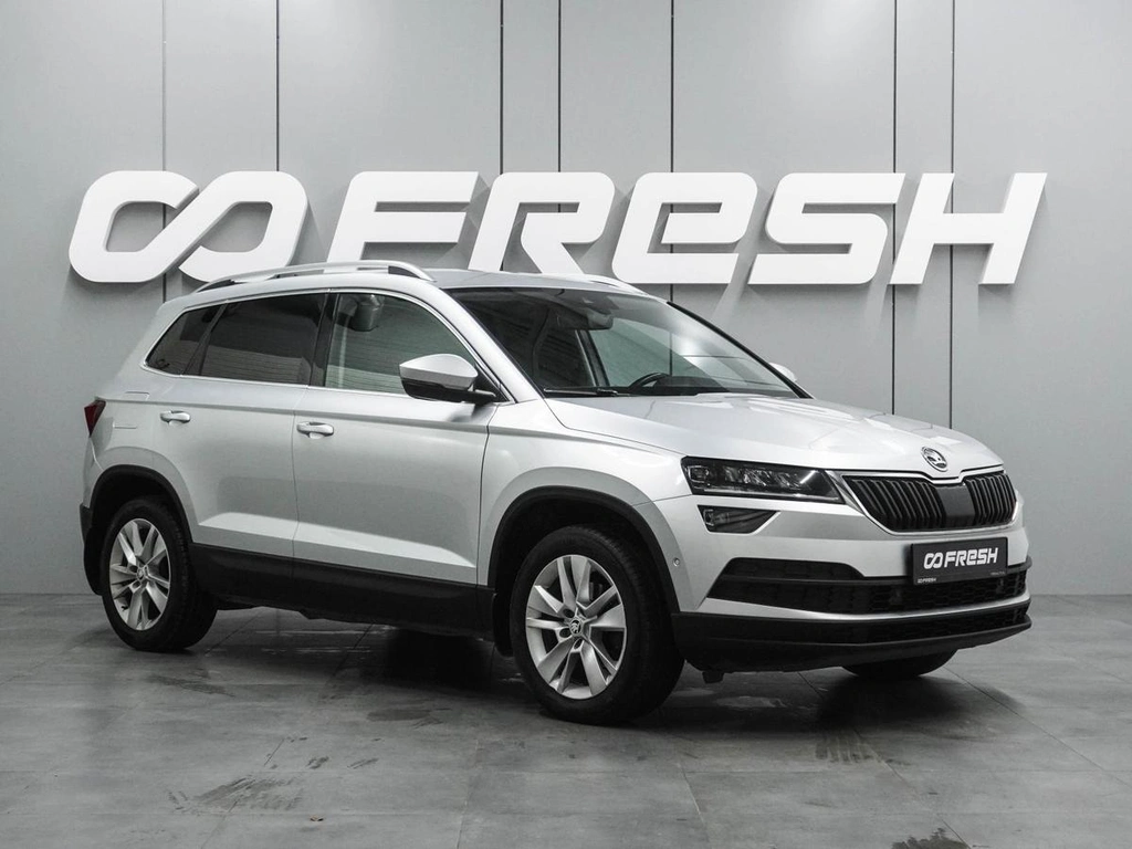 Внедорожник Skoda Karoq 2020 года, 2275000 рублей, Воронеж