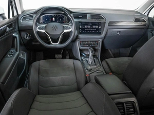 Внедорожник Volkswagen Tiguan 2021 года, 3498000 рублей, Ставрополь