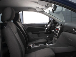 Хетчбэк Ford Focus 2010 года, 360000 рублей, Омск