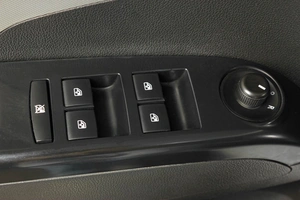 Седан Chevrolet Aveo 2013 года, 859000 рублей, Тюмень