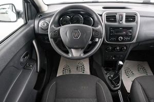 Хетчбэк Renault Sandero 2017 года, 1199000 рублей, Красноярск