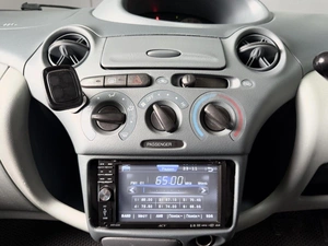 Хетчбэк Toyota Vitz 2000 года, 550000 рублей, Нижневартовск