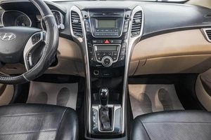 Хетчбэк Hyundai i30 2014 года, 1099000 рублей, Барнаул