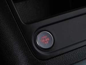 Внедорожник Volkswagen Tiguan 2012 года, 1549099 рублей, Москва