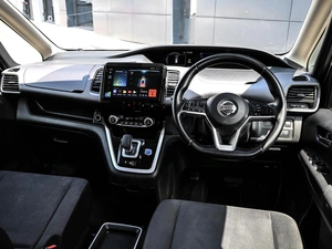 Минивэн Nissan Serena 2018 года, 1867030 рублей, Кирилловка