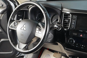 Внедорожник Mitsubishi Outlander 2012 года, 1519000 рублей, Тюмень