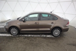 Седан Volkswagen Polo 2018 года, 1285000 рублей, Орёл