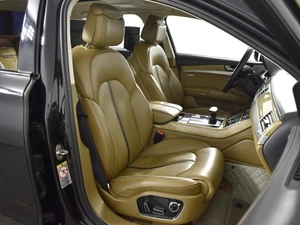 Седан Audi A8 2011 года, 1569900 рублей, Казань