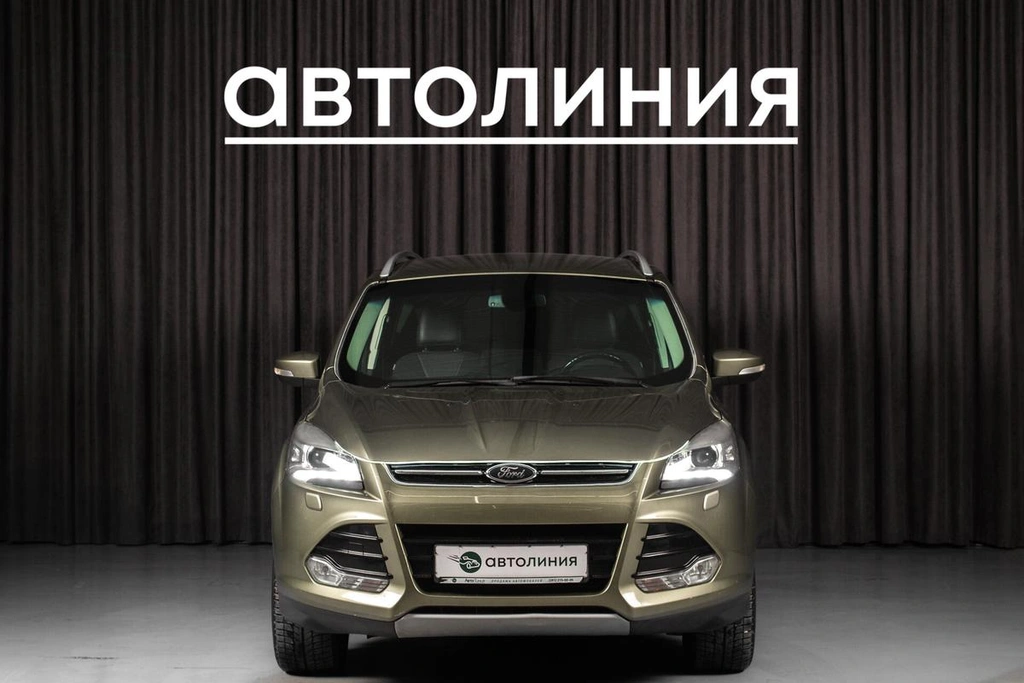 Внедорожник Ford Kuga 2013 года, 1050000 рублей, Красноярск