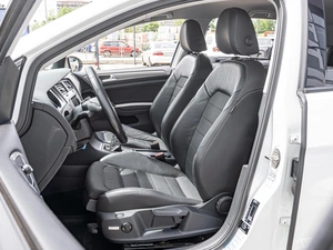 Хетчбэк Volkswagen Golf 2013 года, 1630000 рублей, Краснодар