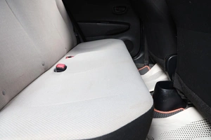 Хетчбэк Toyota Vitz 2012 года, 849000 рублей, Новосибирск