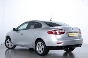 Седан Renault Fluence 2012 года, 379000 рублей, Челябинск