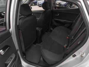 Седан Kia Rio 2016 года, 1099000 рублей, Саратов