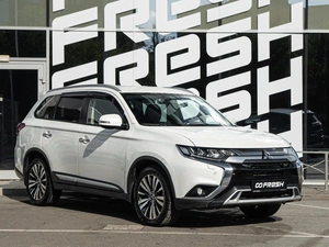 Внедорожник Mitsubishi Outlander 2018 года, 2049000 рублей, Волгоград