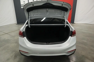 Седан Hyundai Solaris 2017 года, 1470000 рублей, Курск