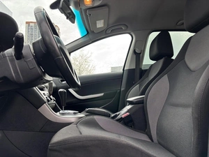 Хетчбэк Peugeot 308 2012 года, 578000 рублей, Ижевск