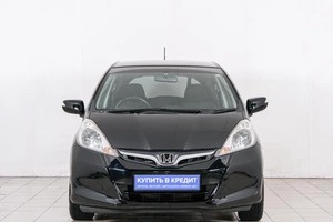 Хетчбэк Honda Fit 2013 года, 899000 рублей, Красноярск