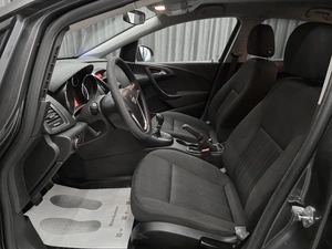 Хетчбэк Opel Astra 2010 года, 550000 рублей, Красноярск