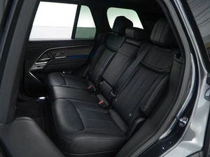 Внедорожник Land Rover Range Rover 2022 года, 15599077 рублей, Москва