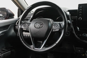 Седан Toyota Camry 2021 года, 3729000 рублей, Новокузнецк