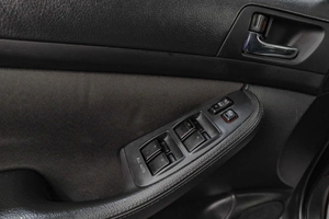 Седан Toyota Avensis 2007 года, 849000 рублей, Челябинск