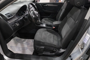 Седан Volkswagen Passat 2012 года, 849000 рублей, Новокузнецк