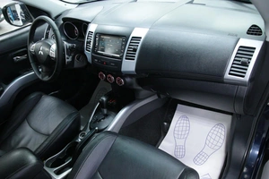 Внедорожник Mitsubishi Outlander 2011 года, 1298000 рублей, Солонцы