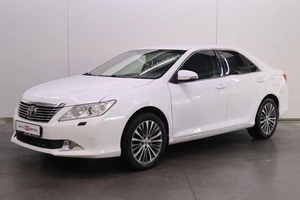 Седан Toyota Camry 2014 года, 1400000 рублей, Брянск