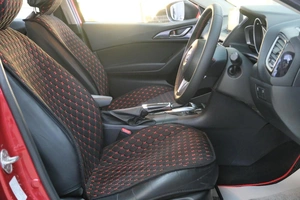 Седан Mazda Axela 2014 года, 1349000 рублей, Омск